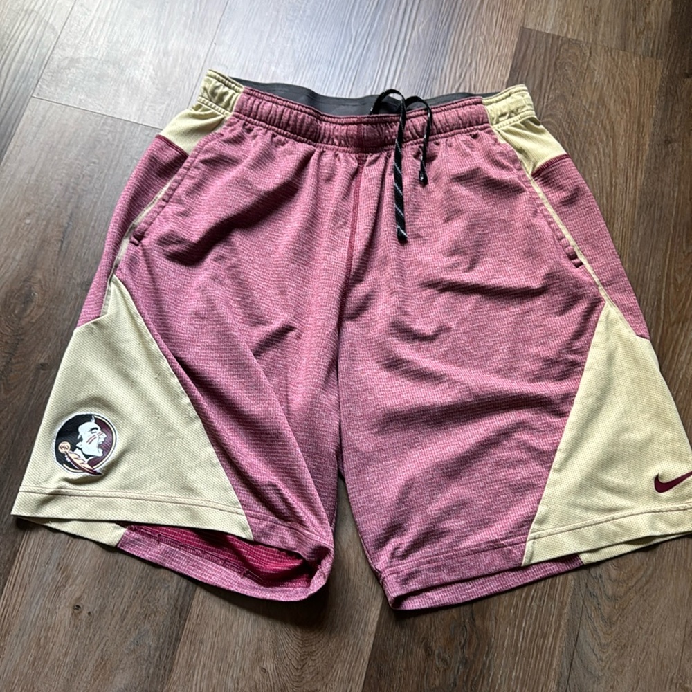 Men’s Nike Florida State shorts size Large